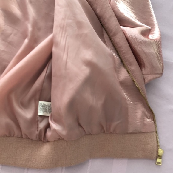 Tone It Up Pink Satin Bomber Jacket. Front Zip. Mob Wife. Palm trees. LARGE - Picture 12 of 16